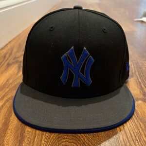 New York Yankees Black and Blue Baseball Cap